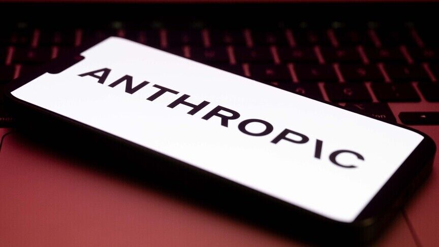 Anthropic, yapay zekaya getirilen kısıtlamaların kaldırılması için Trump yönetimiyle görüşüyor