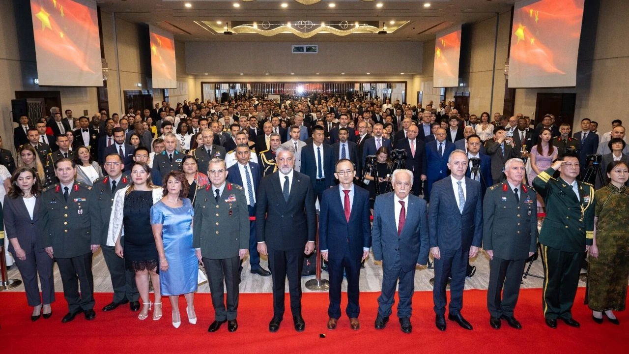 Çin Halk Kurtuluş Ordusu'nun 99. kuruluş yıl dönümü Ankara'da kutlandı