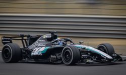 Formula 1'de sezonun üçüncü etabı Japonya Grand Prix'sini Kimi Antonelli kazandı