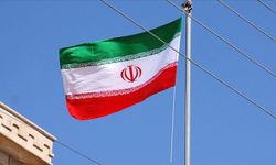 İran'da geçici Liderlik Konseyi, yeni liderin seçilmesi gündemiyle toplandı