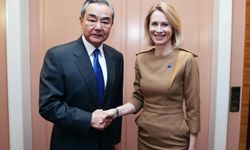 Çin Dışişleri Bakanı Wang Yi, AB temsilcisi ile Ortadoğu'daki gelişmeleri görüştü