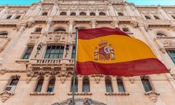 İspanya,Tahran Büyükelçiliğini yeniden açmaya karar verdi