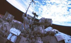 Çin'in uzay istasyonundaki Şıncou-21 taykonot ekibi üçüncü uzay yürüyüşünü yaptı