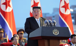 Kim Jong Un: "Nükleer silahlı bir devlet olarak konumumuzu kullanacağız"