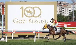 100. Gazi Koşusu'nu jokeyliğini Halis Karataş'ın yaptığı "Bay Nalçakan" kazandı
