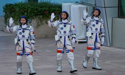 Shenzhou-23 mürettebatından 5,5 saatlik uzay yürüyüşü
