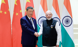 Çin ve Hindistan liderlerinden Yeni Delhi'de stratejik ortaklık mesajı