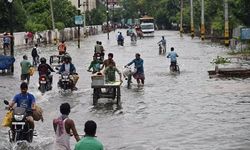 Hindistan'da sel felaketi: 4 milyondan fazla insan etkilendi