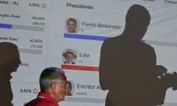 Brezilya'da devlet başkanı seçimi ikinci tura kaldı