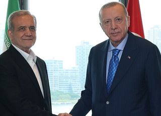 Cumhurbaşkanı Erdoğan, İran Cumhurbaşkanı Pezeşkiyan ile telefonda görüştü