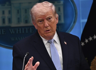 Trump, ABD'nin İran ablukasının barış anlaşmasına kadar "tam olarak yürürlükte kalacağını" söyledi