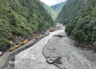 Nepal’de heyelan sonrası can kaybı 1118’e yükseldi