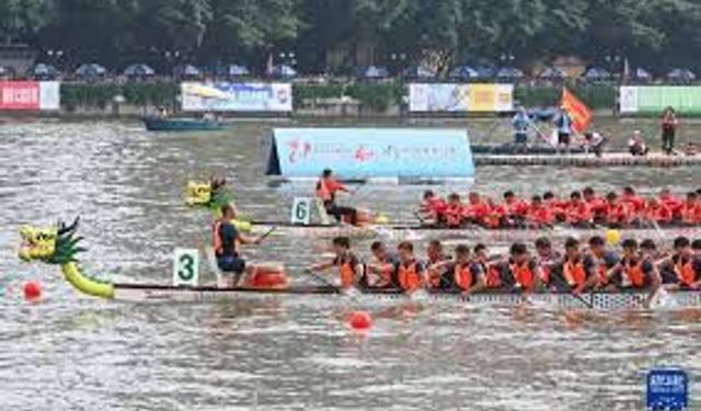 Ejderha Kayığı Bayramı'nda turizm hareketliliği arttı