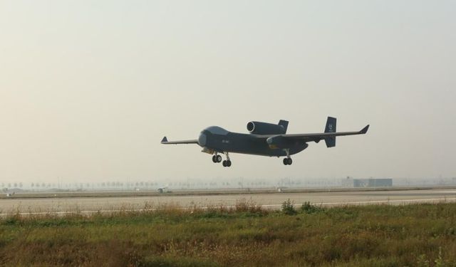 Çin’in geliştirdiği büyük İHA Jiu Tian ilk uçuşu yaptı