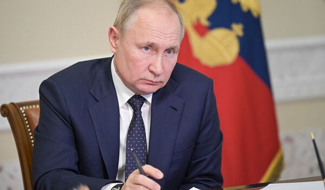 Putin, Rusya’dan külçe altın ihracatını yasakladı