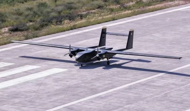 Çin'in "Gökyüzü Atı" Havalandı