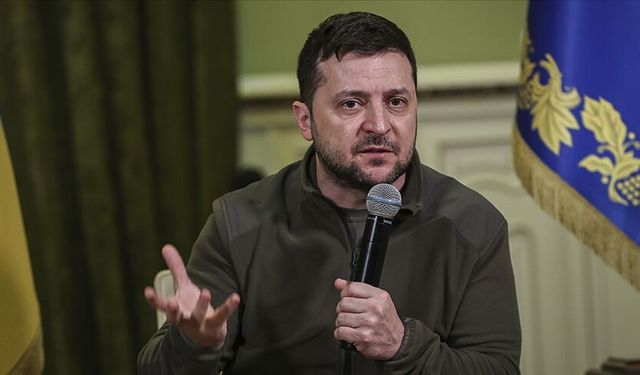 Zelenskiy, 6 Mayıs'tan itibaren geçici ateşkes ilan ettiklerini belirtti