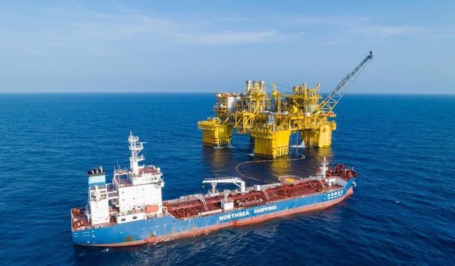 Çin'in ham petrol üretimi ilk iki ayda yeniden yükselişe geçti