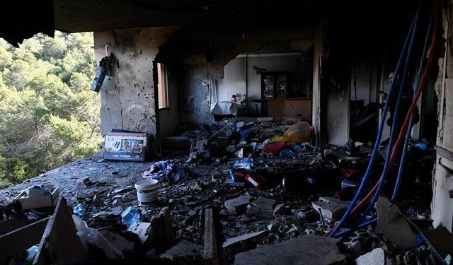 İsrail'in Lübnan'a düzenlediği saldırılarda hayatını kaybedenlerin sayısı 1072'ye yükseldi