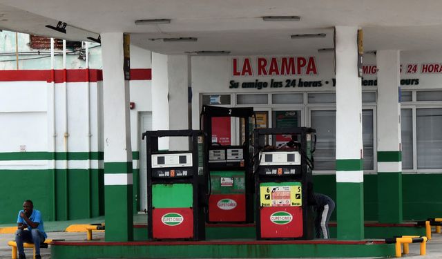 Rusya Enerji Bakanı: Küba'ya ikinci petrol sevkiyatı için hazırlık yapıyoruz