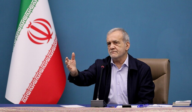 Pezeşkiyan'dan "İran'ı savunmak için canımı feda etmeye hazırım" açıklaması