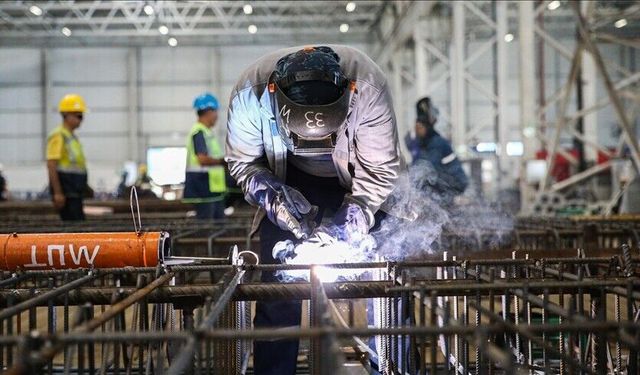 Orta Doğu'daki savaş enerji maliyetlerini artırırken arz tarafında da riskleri körüklüyor