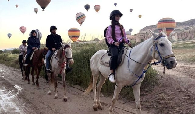 Kurban Bayramı tatilinde Kapadokya'da yerli turist yoğunluğu yaşanıyor