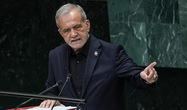 Pezeşkiyan: ABD ekonomik savaş hedeflerine ulaşamadı