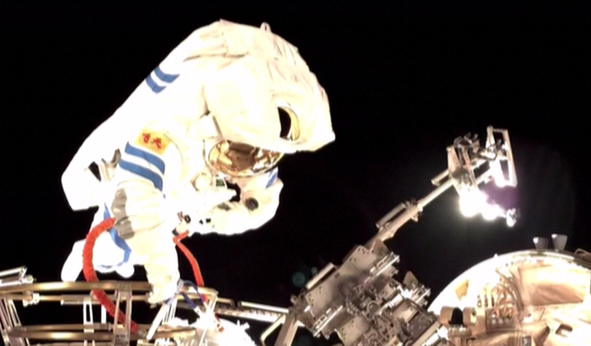 Çin’den Ay Hamlesi: 2030’da İniş Planlanıyor