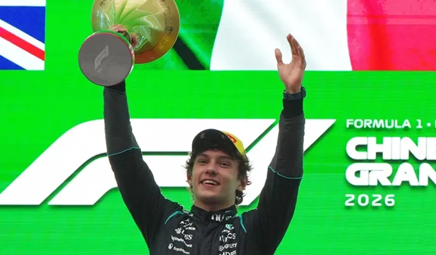 Formula 1'de sezonun ikinci etabı Çin Grand Prix'sini Kimi Antonelli kazandı