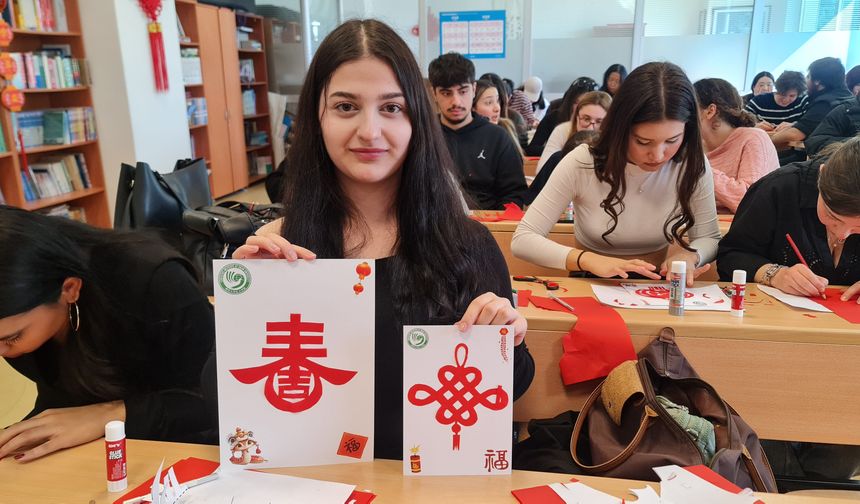 İstanbul'da Çin'in geleneksel kağıt kesme sanatı etkinliği düzenlendi