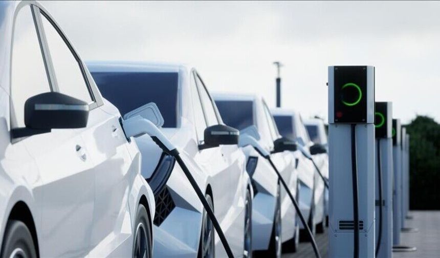 Elektrikli araçların pazar payının bu yıl yüzde 25'e yükselmesi bekleniyor