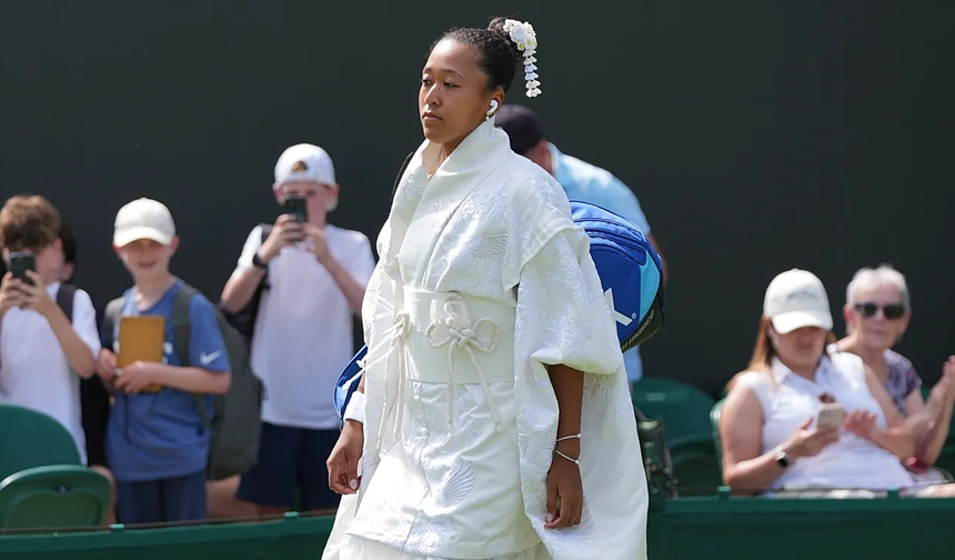 Naomi Osaka, Kill Bill esintili kimonosuyla Wimbledon seyircisini büyüledi