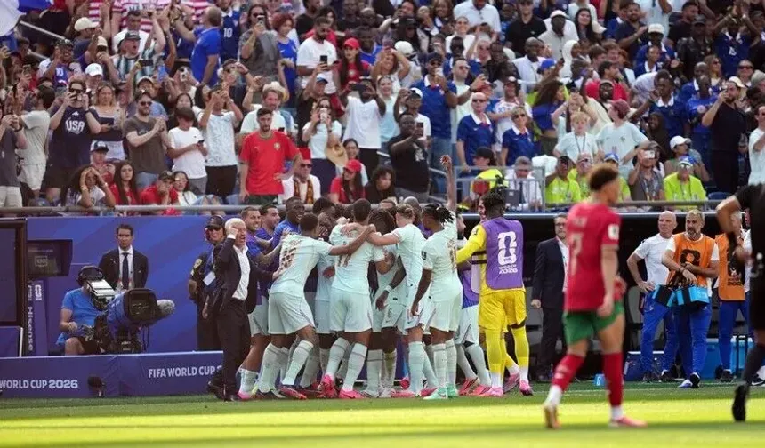 Fas'ı yenen Fransa, turnuvada yarı finale yükselen ilk takım oldu