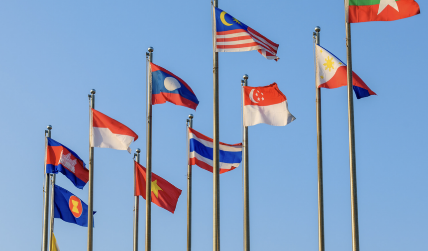 ASEAN küresel ticarette ağırlığını artırıyor